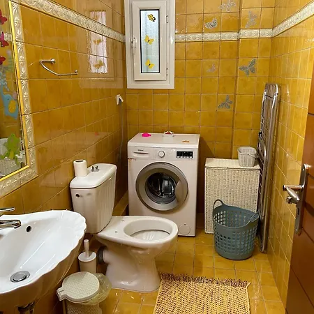 με δωρεάν χώρο στάθμευσης Apartment Diakopto